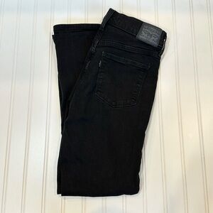 311 Shaping Levi’s Skinny black Jeans | Size: 28